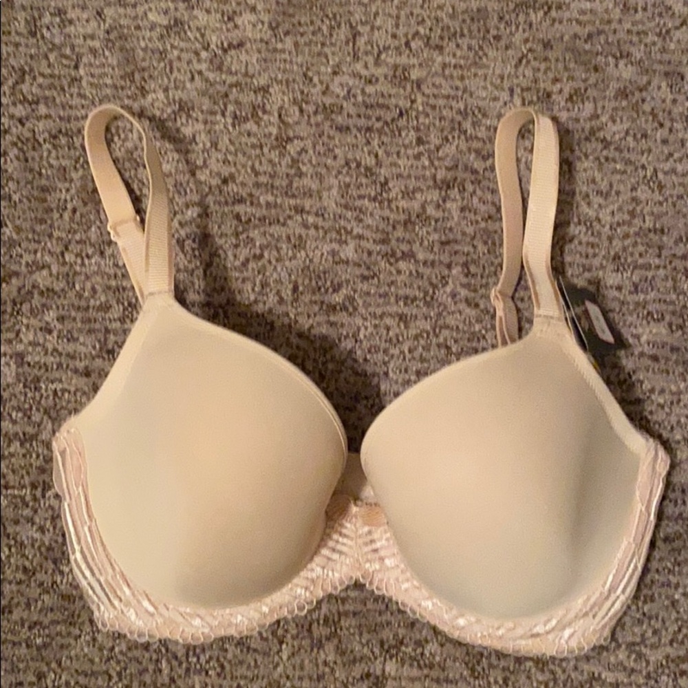 BNWOT! Wacoal Bra!